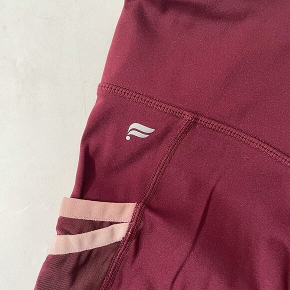 Fabletics Trinity Mesh Motion 365 Legging Maroon - Picture 6 of 8